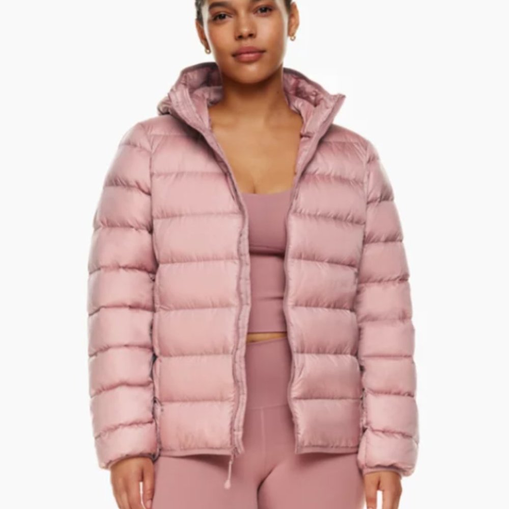 Aritzia The Little Puff in Ashy Pink